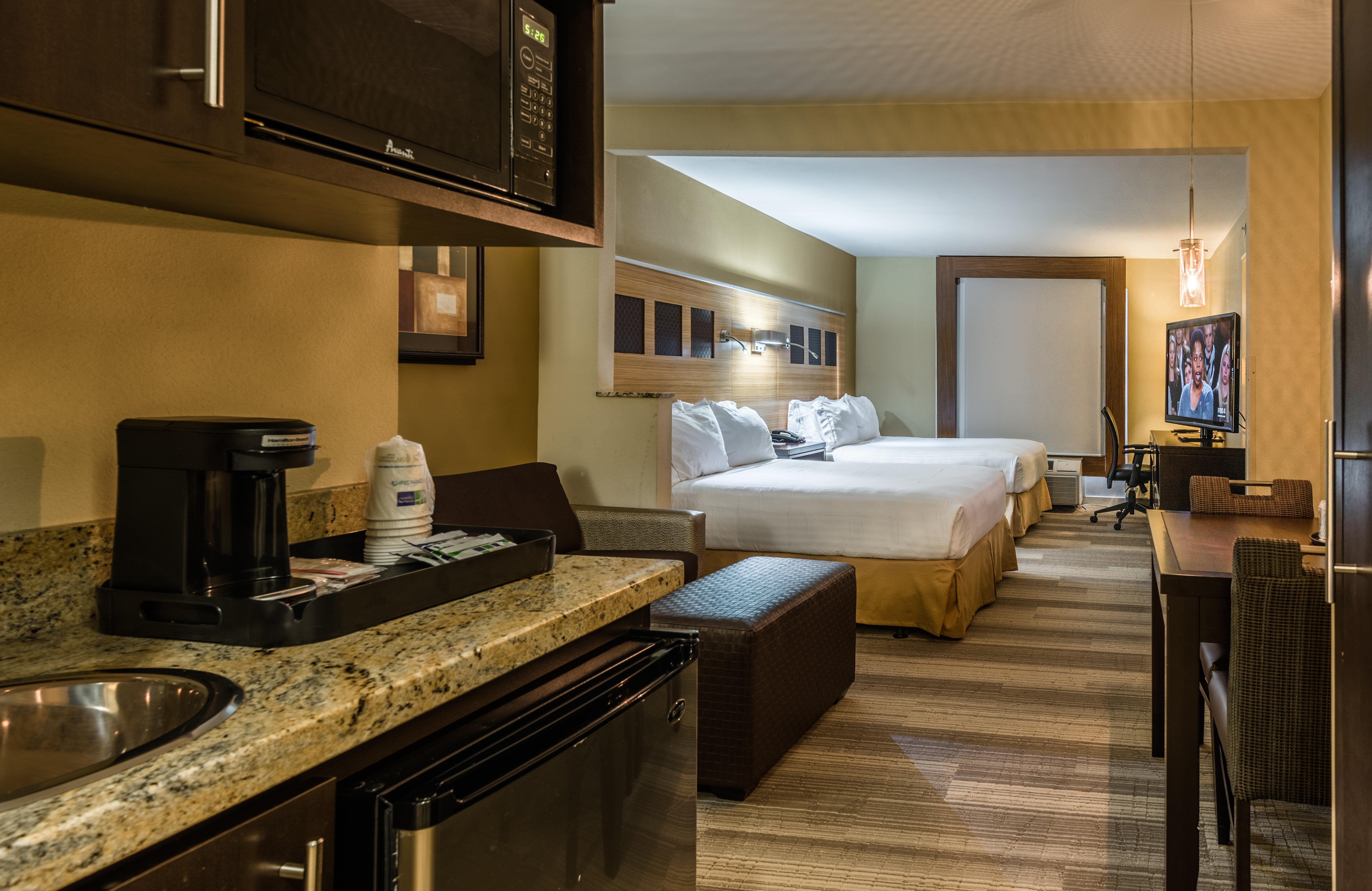 Holiday Inn Express Hotel & Suites Plano West - Frisco By Ihg Exterior photo