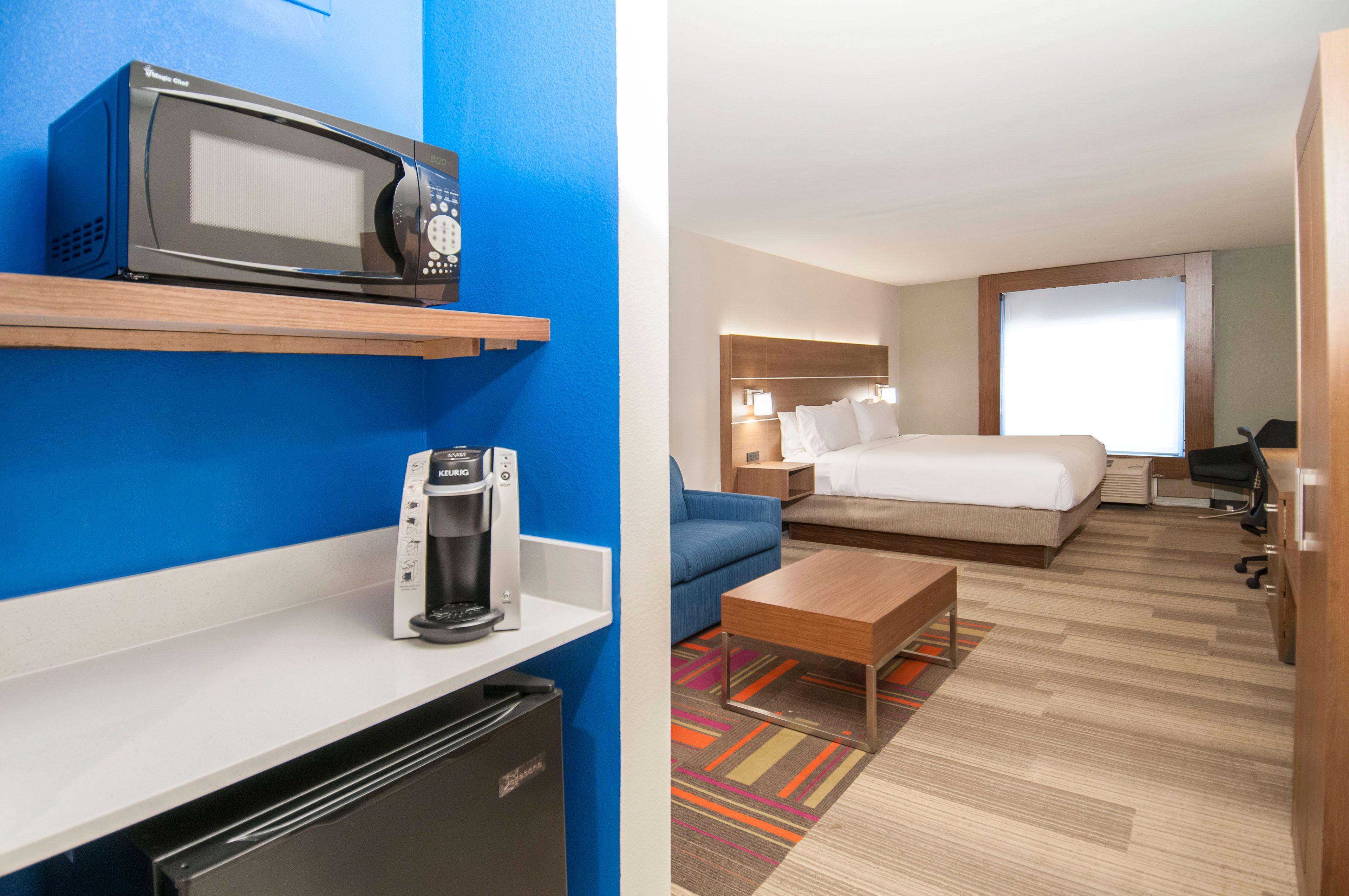 Holiday Inn Express Hotel & Suites Plano West - Frisco By Ihg Exterior photo